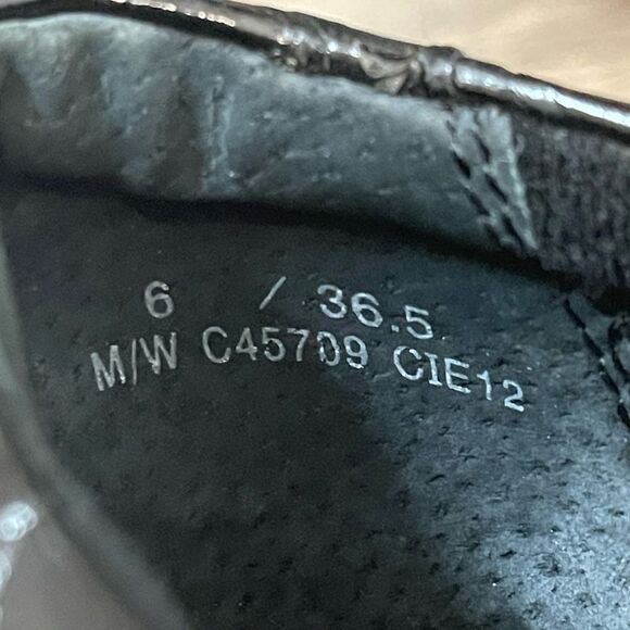 B.O.C. Clogs  - Picture 4 of 5